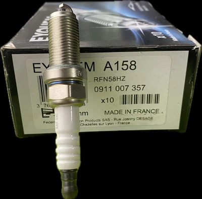 رزوه و پایه بلند شمع اکیوم A158 مدل RFN58HZ